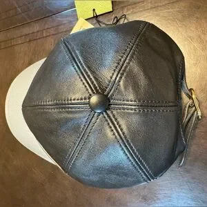 Gucci | Accessories | New Authentic Gucci Logo Leather  display picture 3